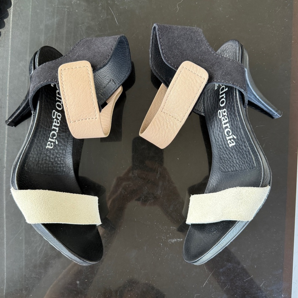 HOLD Pedro Garcia Yola Colorblock Sandal Heel Black Tan Leather 38 - Picture 4 of 8